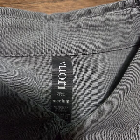 Vuori Bridge Short Sleeve Button Down Shirt Men’s Size Medium Gray - Picture 4 of 10